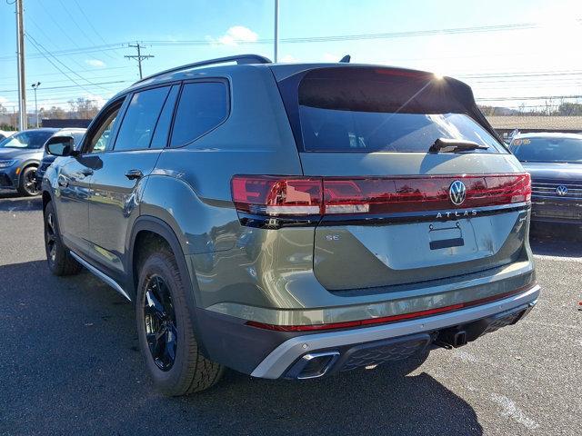 new 2025 Volkswagen Atlas car, priced at $44,368