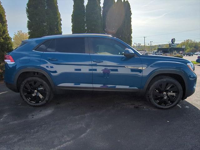 new 2025 Volkswagen Atlas Cross Sport car, priced at $46,991