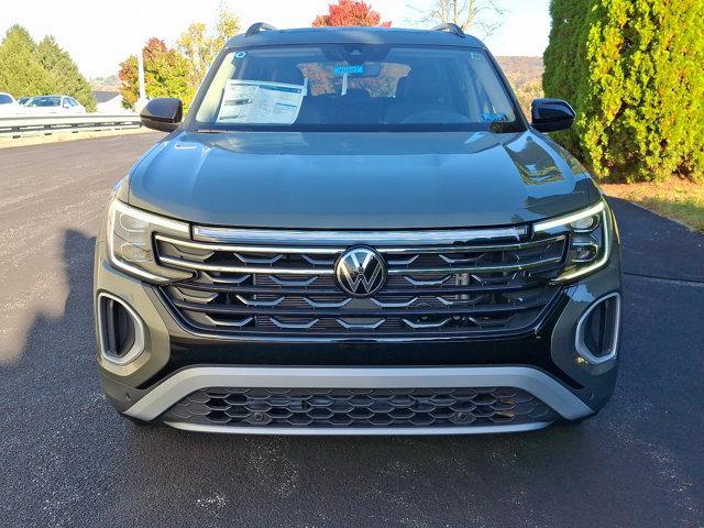 new 2024 Volkswagen Atlas car, priced at $46,705