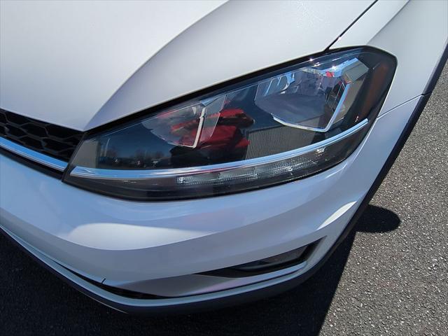used 2019 Volkswagen Golf Alltrack car, priced at $21,775