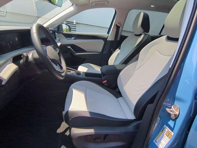 new 2025 Volkswagen Tiguan car, priced at $36,381