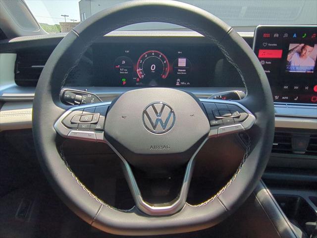 new 2025 Volkswagen Tiguan car, priced at $36,381
