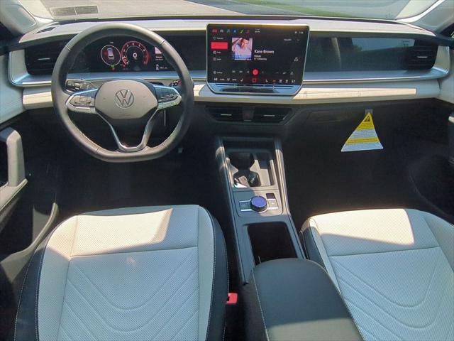 new 2025 Volkswagen Tiguan car, priced at $36,381