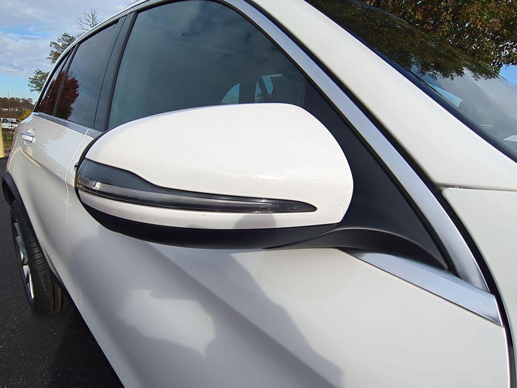used 2020 Mercedes-Benz GLC 300 car, priced at $19,490