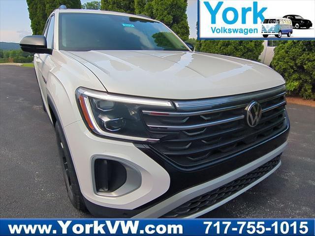 new 2025 Volkswagen Atlas car, priced at $42,611