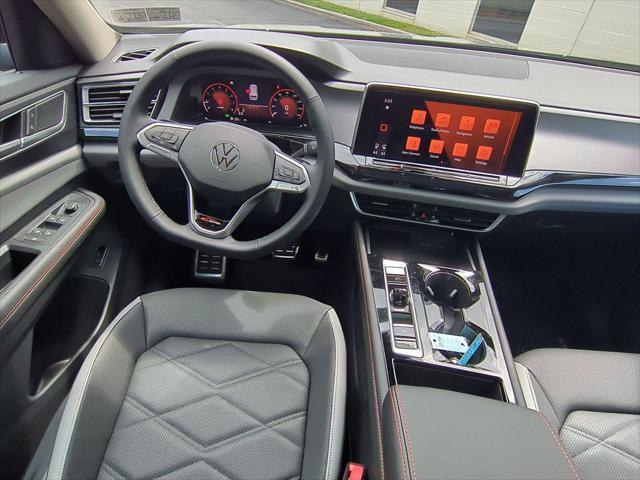 new 2025 Volkswagen Atlas car, priced at $46,183