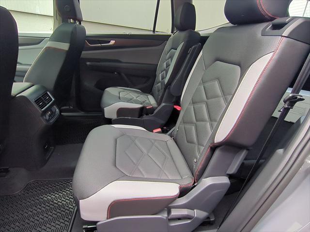 new 2025 Volkswagen Atlas car, priced at $46,183
