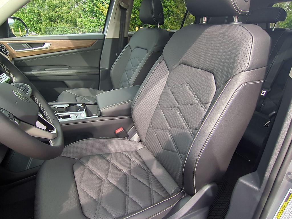 new 2026 Volkswagen Atlas car, priced at $46,495