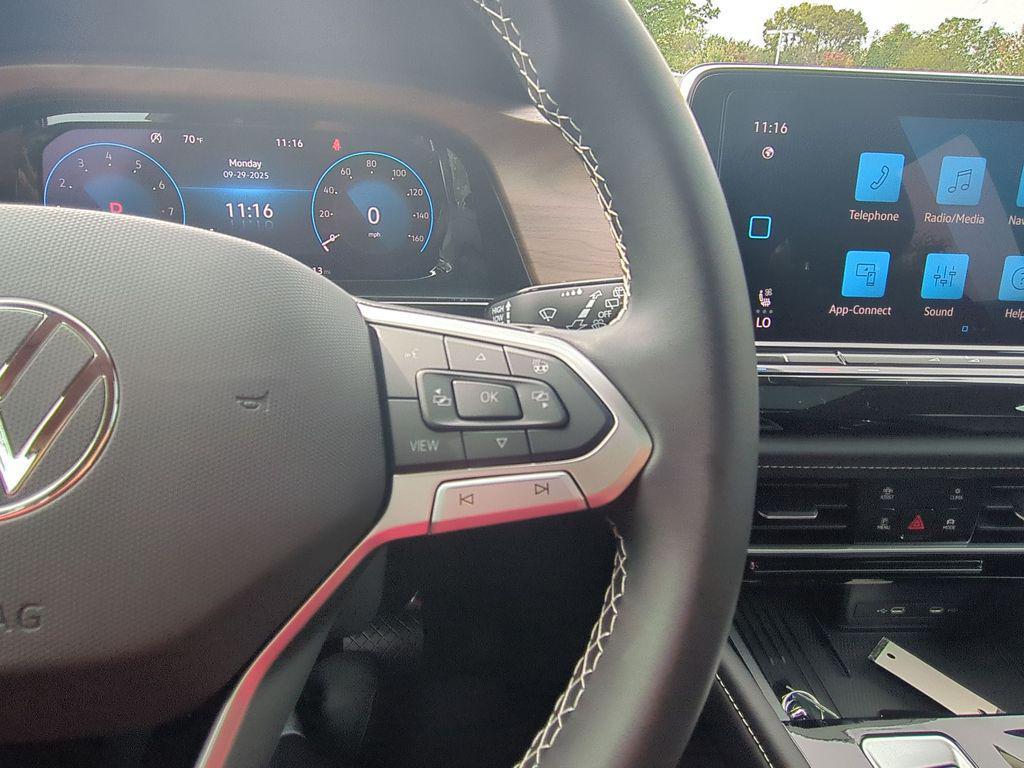 new 2026 Volkswagen Atlas car, priced at $46,495