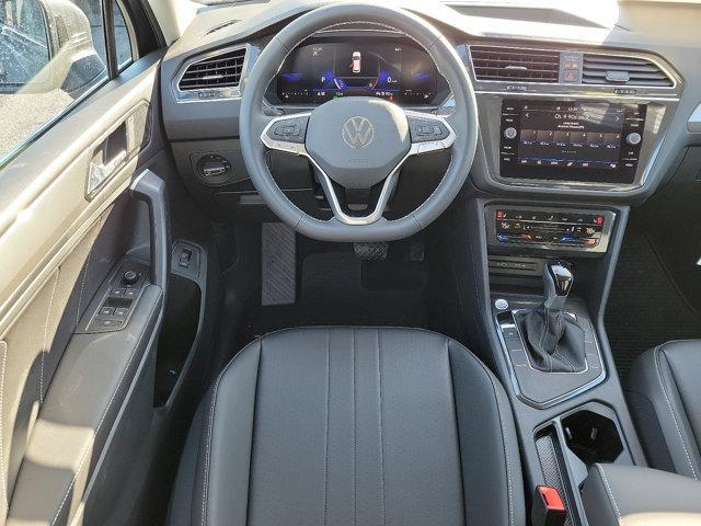 new 2024 Volkswagen Tiguan car, priced at $30,553