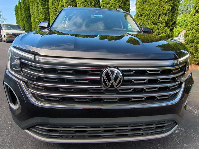 new 2025 Volkswagen Atlas car, priced at $47,773
