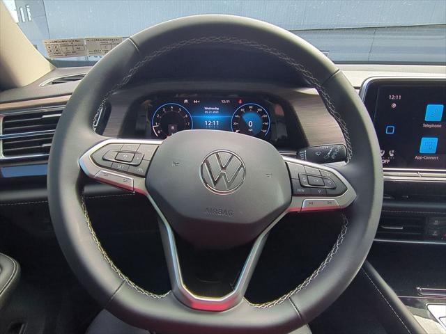 new 2025 Volkswagen Atlas car, priced at $47,773