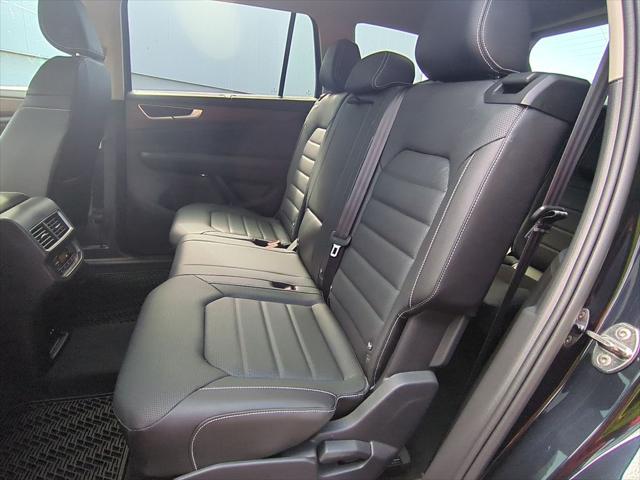 new 2025 Volkswagen Atlas car, priced at $47,773