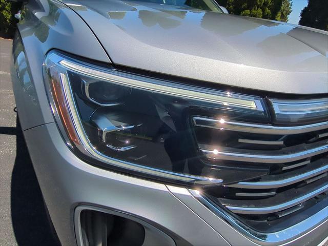 used 2024 Volkswagen Atlas car, priced at $45,493