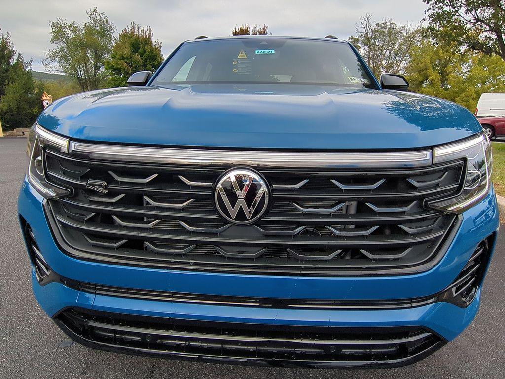 new 2026 Volkswagen Atlas Cross Sport car, priced at $50,368