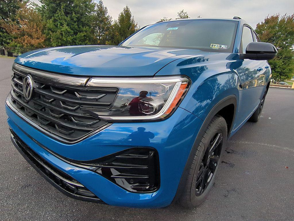 new 2026 Volkswagen Atlas Cross Sport car, priced at $50,368