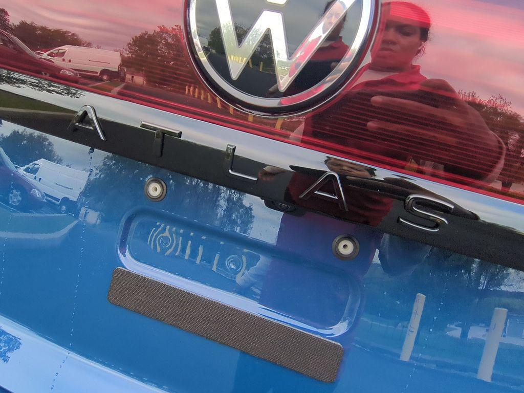 new 2026 Volkswagen Atlas Cross Sport car, priced at $50,368