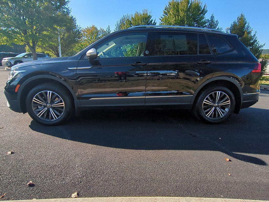 used 2024 Volkswagen Tiguan car, priced at $29,490