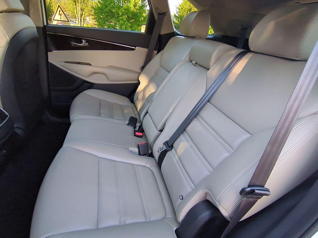 used 2020 Kia Sorento car, priced at $22,992