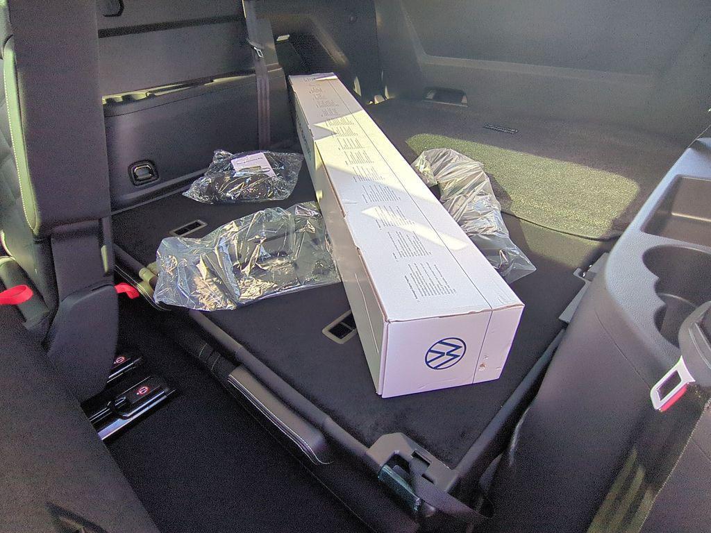 new 2026 Volkswagen Atlas car, priced at $46,734