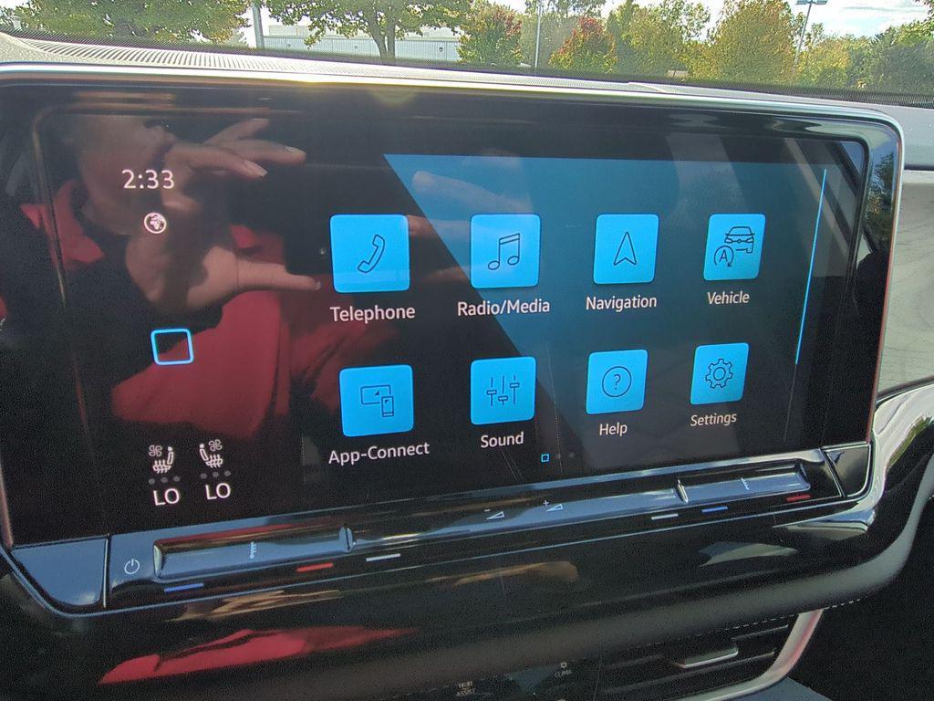 new 2026 Volkswagen Atlas car, priced at $46,734