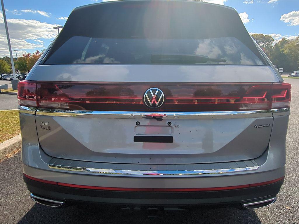new 2026 Volkswagen Atlas car, priced at $46,734