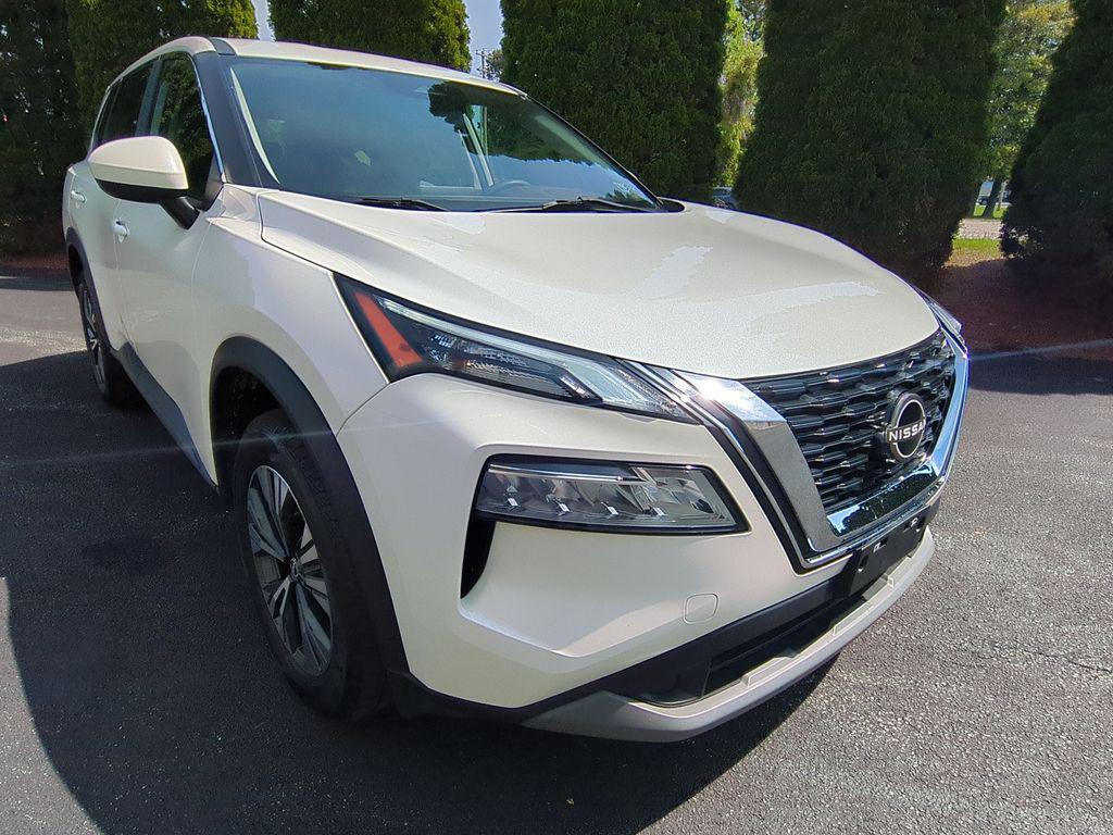 used 2023 Nissan Rogue car, priced at $21,993