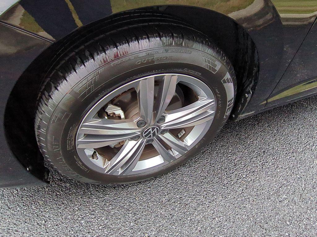 used 2024 Volkswagen Jetta car, priced at $21,993