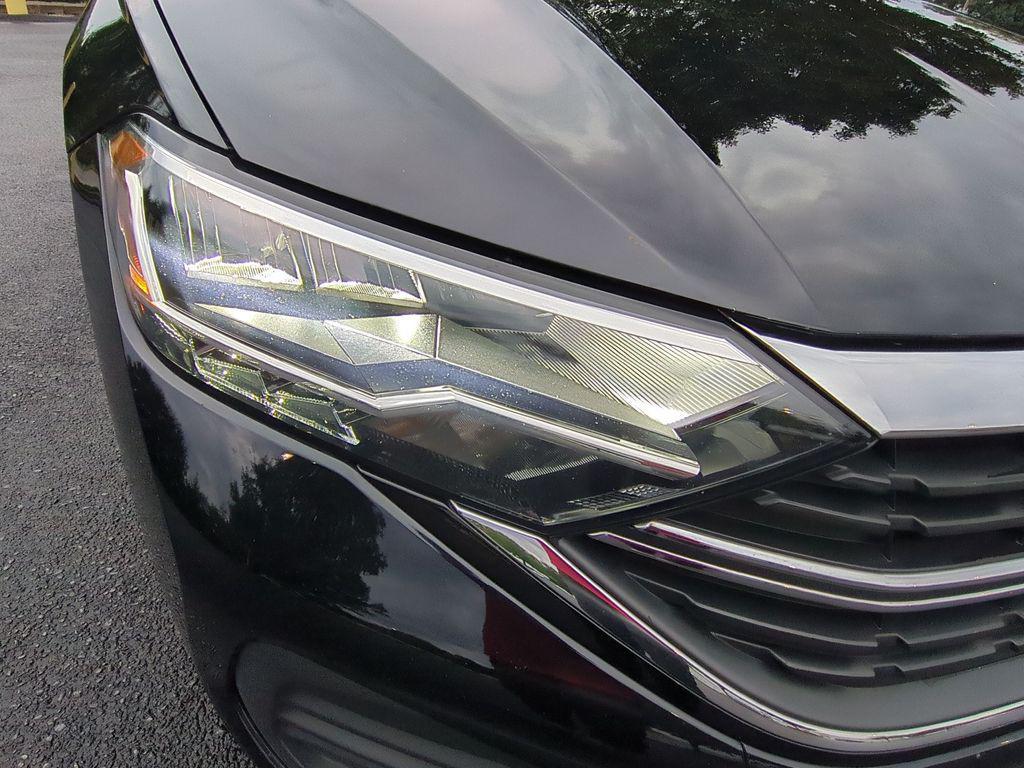 used 2024 Volkswagen Jetta car, priced at $21,993