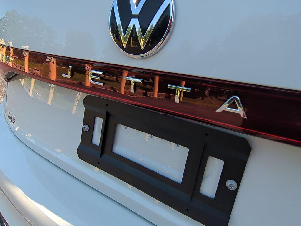 new 2025 Volkswagen Jetta car, priced at $22,276