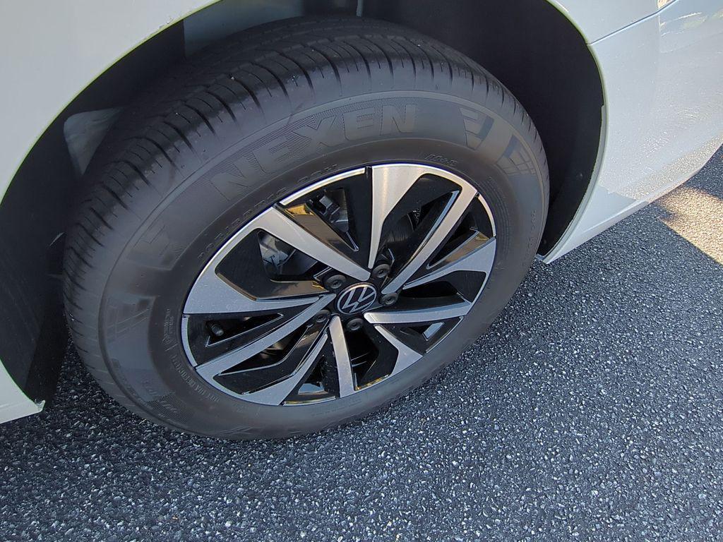 new 2025 Volkswagen Jetta car, priced at $22,276