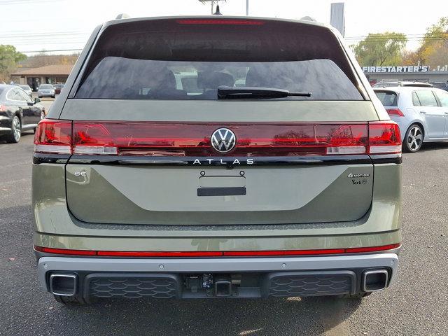 new 2025 Volkswagen Atlas car, priced at $44,368