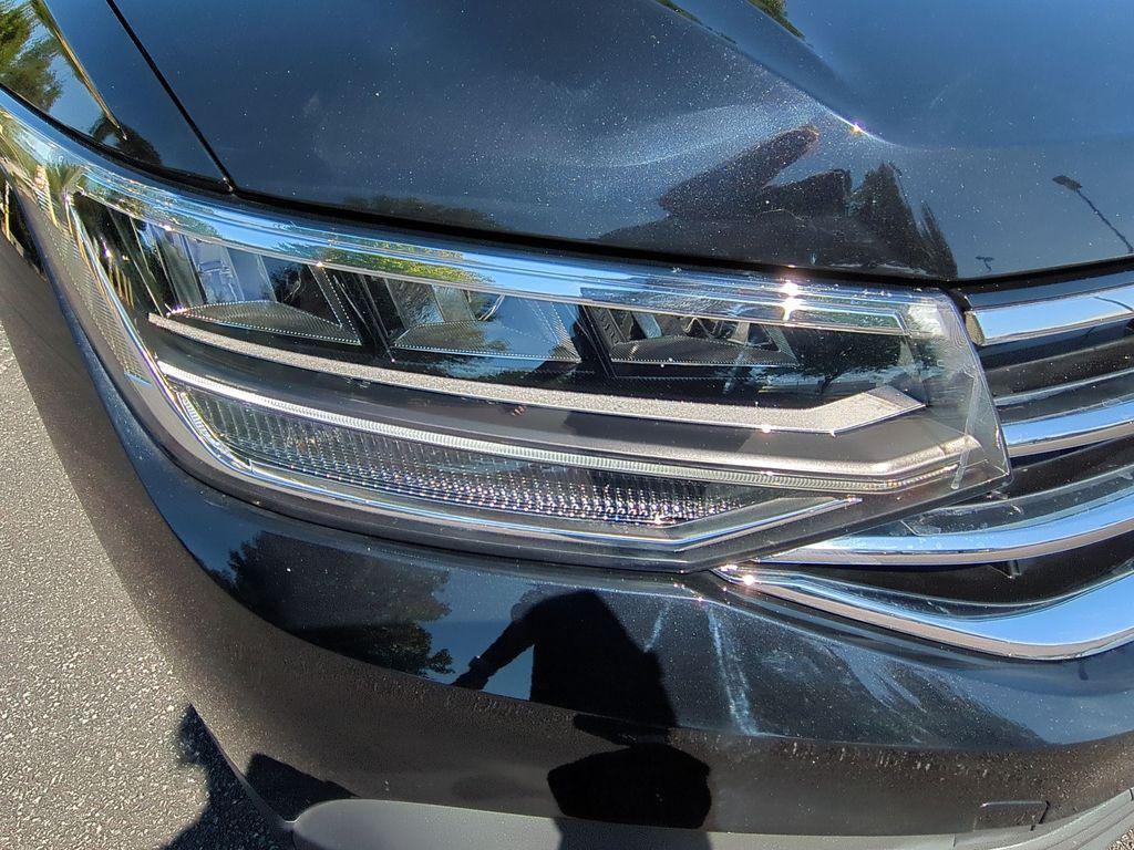used 2024 Volkswagen Tiguan car, priced at $28,992