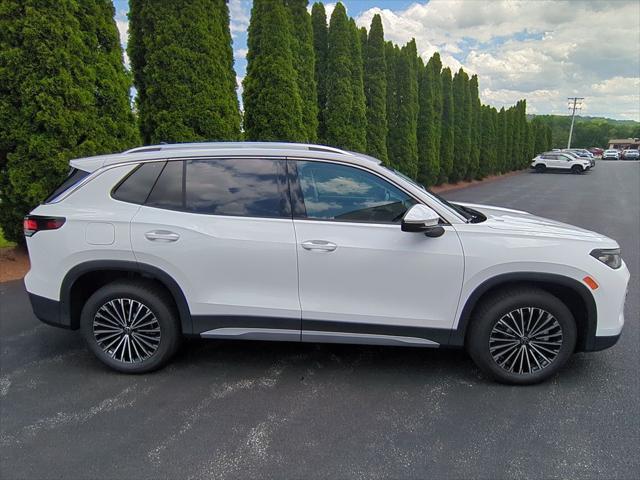 new 2025 Volkswagen Tiguan car, priced at $30,712