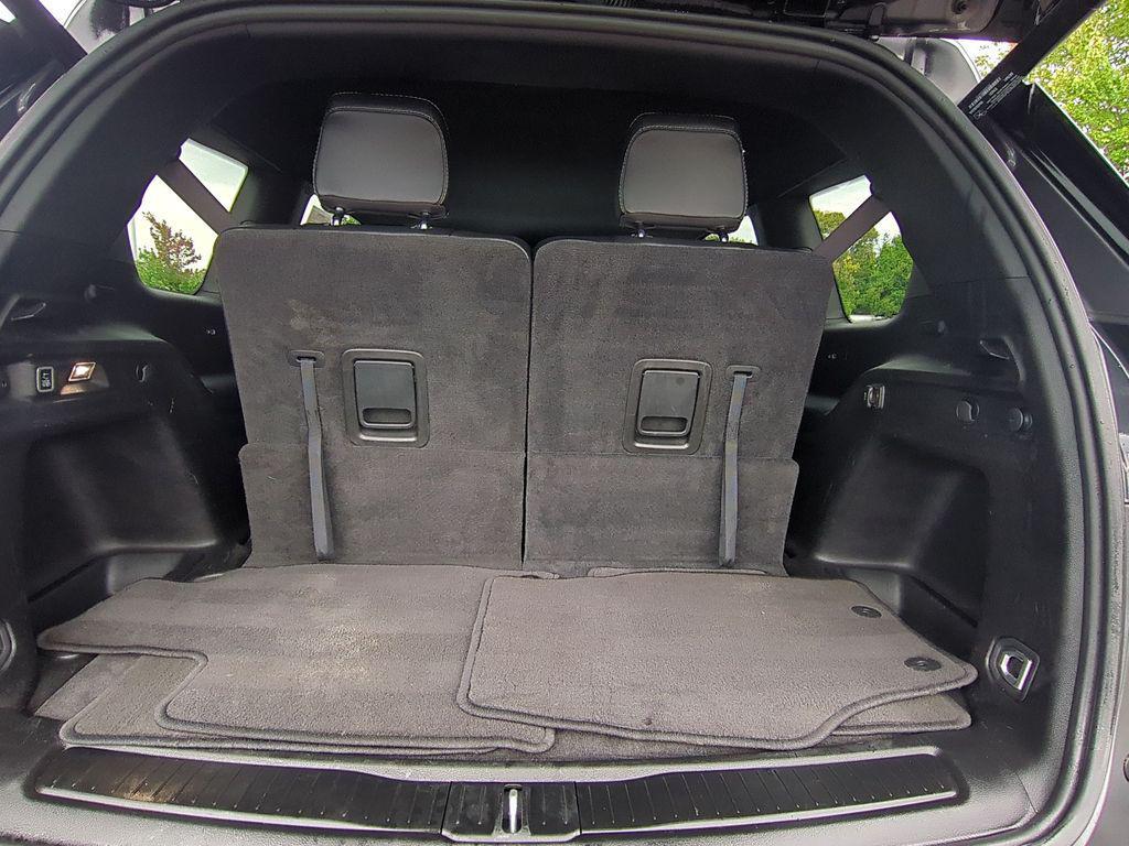 used 2022 Jeep Grand Cherokee L car, priced at $28,592