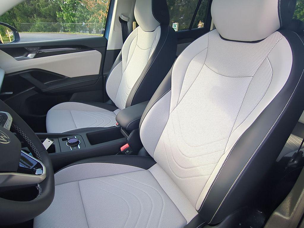 new 2025 Volkswagen Tiguan car, priced at $35,487