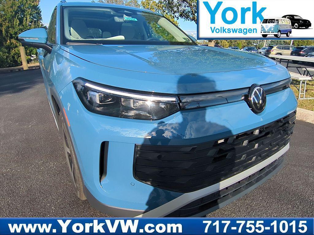 new 2025 Volkswagen Tiguan car, priced at $35,487