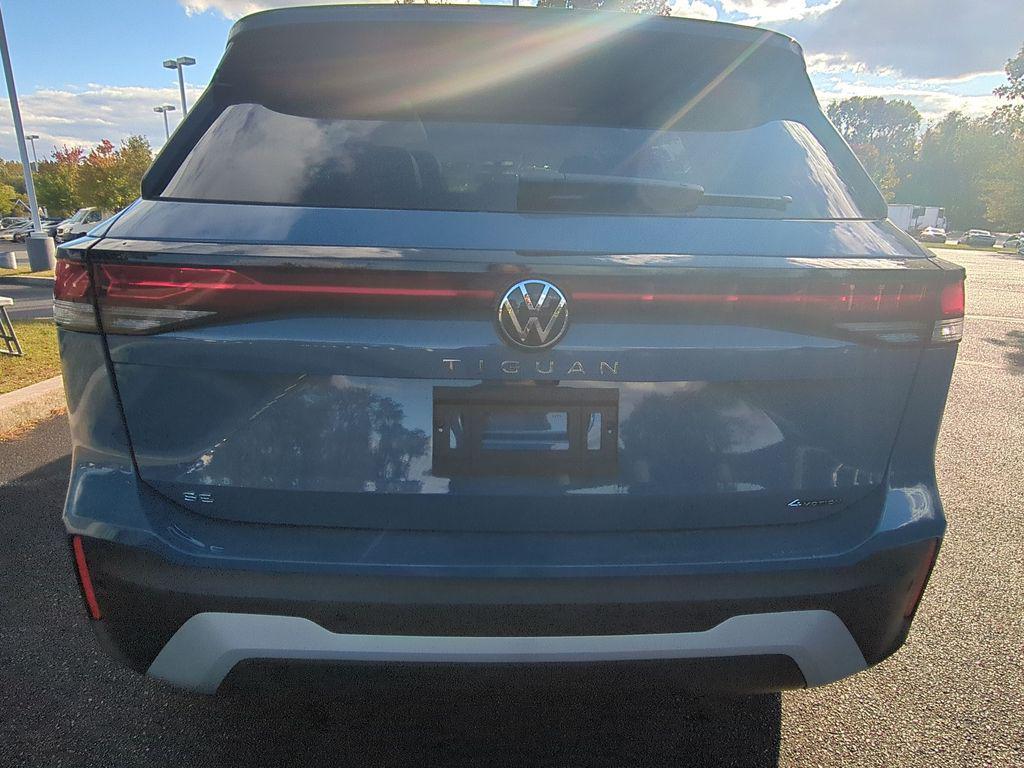 new 2025 Volkswagen Tiguan car, priced at $35,487