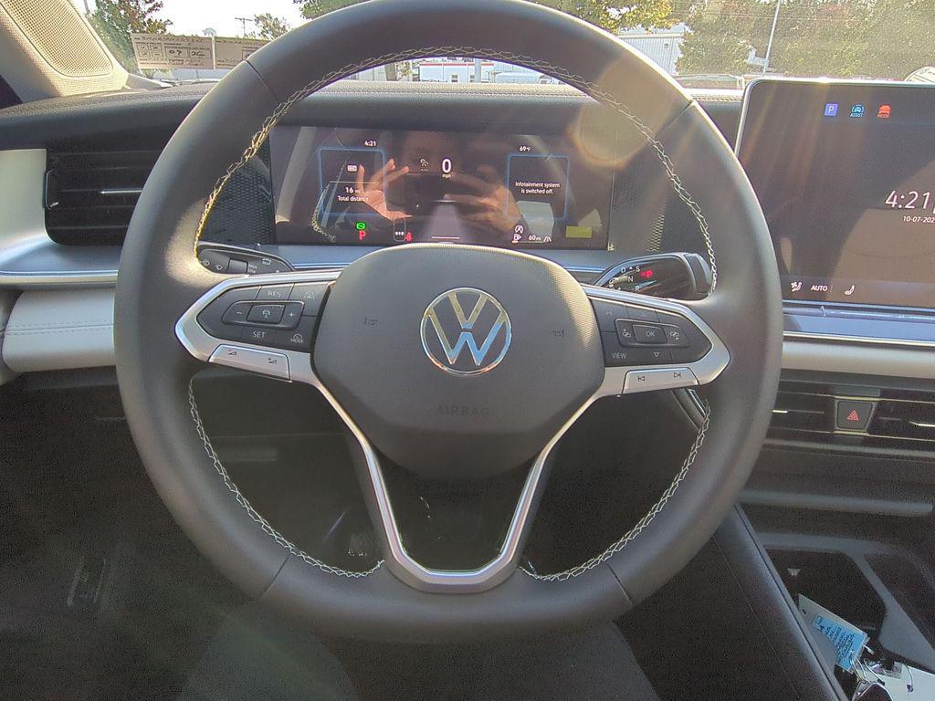 new 2025 Volkswagen Tiguan car, priced at $35,487