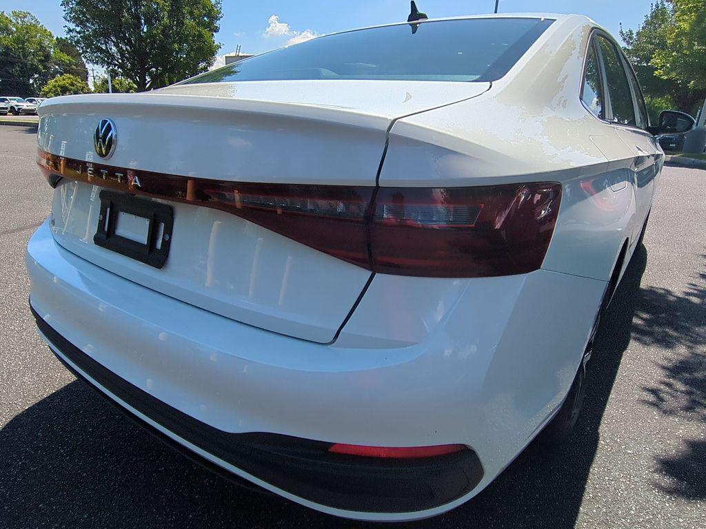 new 2025 Volkswagen Jetta car, priced at $23,276