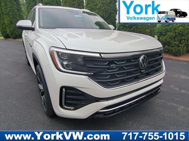 new 2025 Volkswagen Atlas car, priced at $52,357