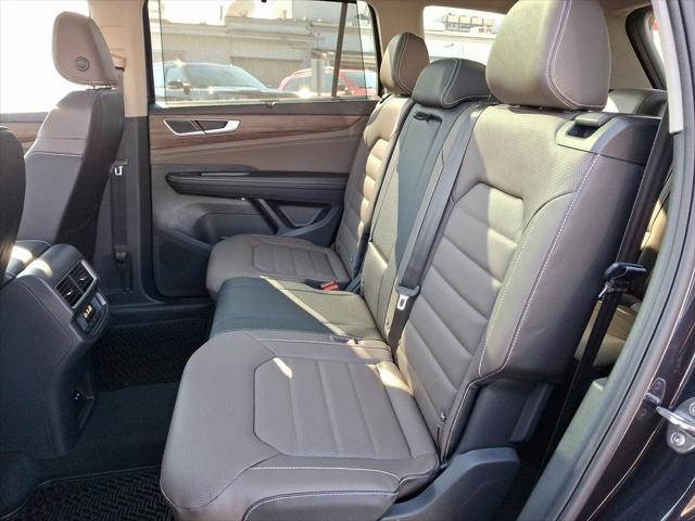 new 2025 Volkswagen Atlas car, priced at $47,006
