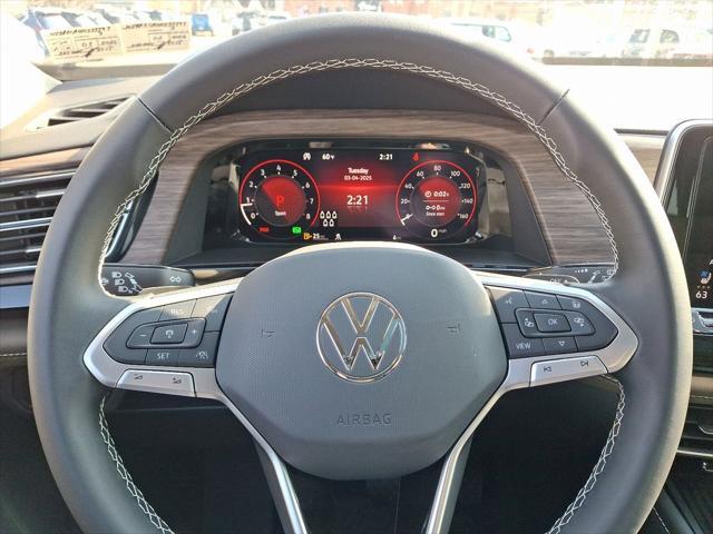 new 2025 Volkswagen Atlas car, priced at $47,006