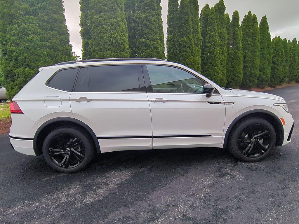 used 2024 Volkswagen Tiguan car, priced at $31,994