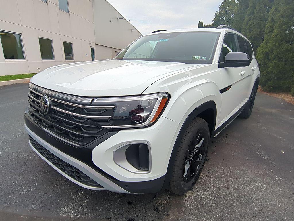 new 2025 Volkswagen Atlas car, priced at $42,177