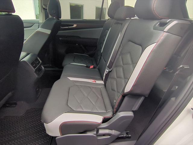 new 2025 Volkswagen Atlas car, priced at $42,927