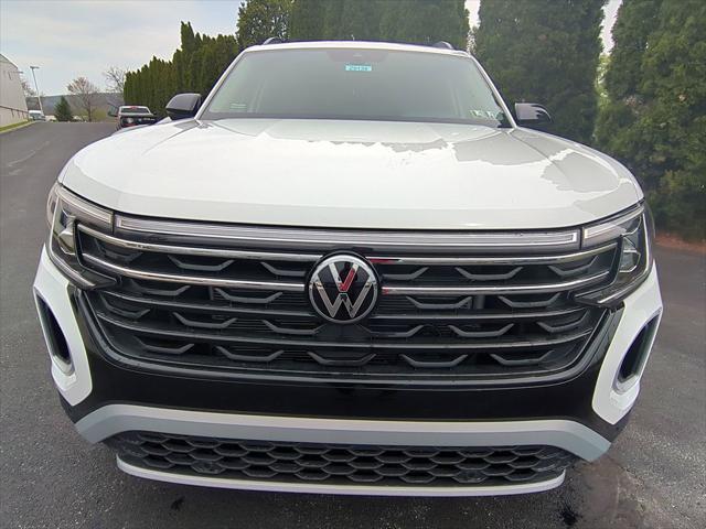 new 2025 Volkswagen Atlas car, priced at $49,181
