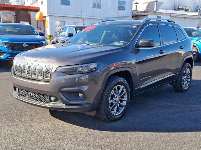 used 2020 Jeep Cherokee car, priced at $12,998