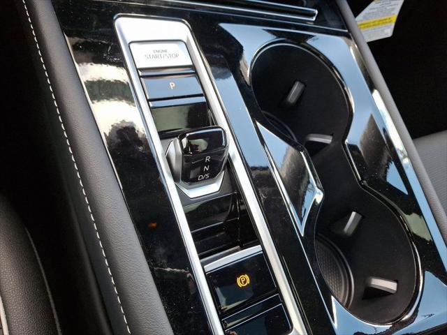 new 2025 Volkswagen Atlas car, priced at $56,296