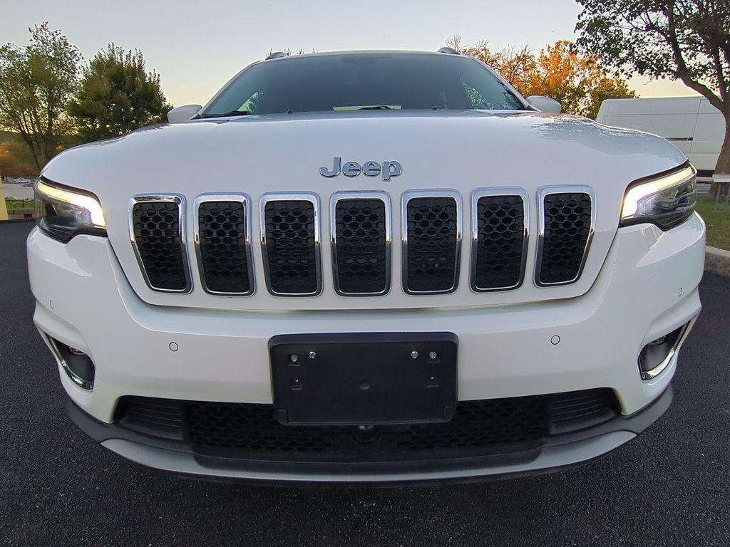 used 2021 Jeep Cherokee car, priced at $25,490